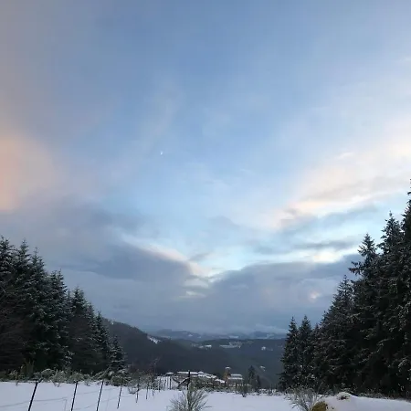 Le De La Goutte Lodge Saint-Appolinaire (Rhone)