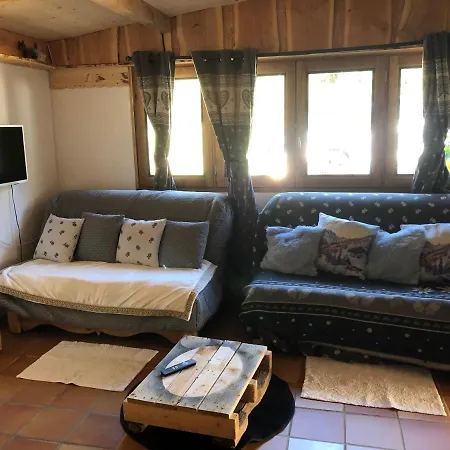 Lodge Le De La Goutte *