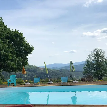 Le De La Goutte Lodge *