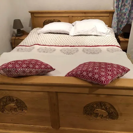 Lodge Le De La Goutte Saint-Appolinaire (Rhone)