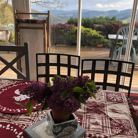 Lodge Le De La Goutte